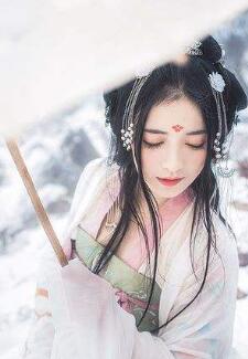 我和全家逃荒古代顾拾月